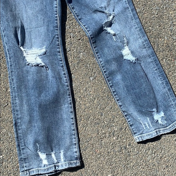 High Rise Straight Leg Jeans - Picture 3 of 3